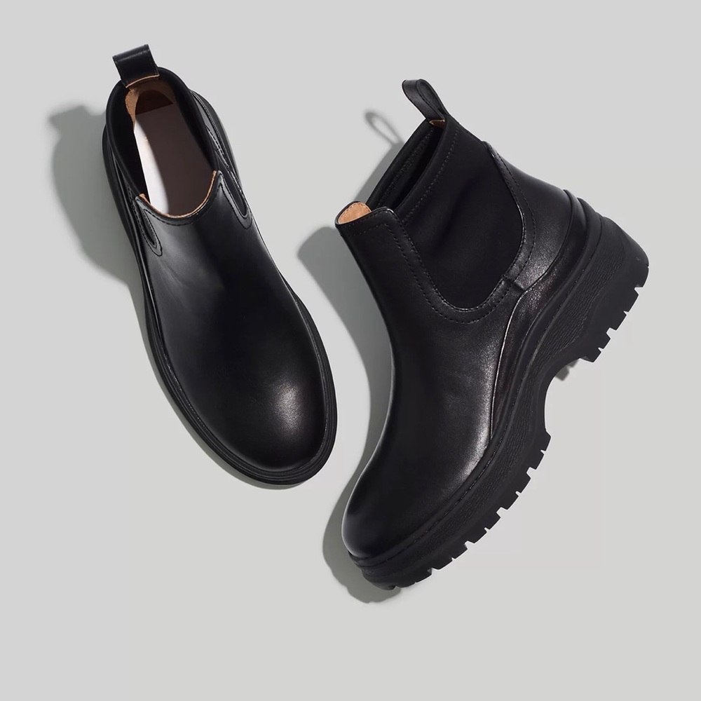 Madewell Dani Chelsea Chunky Sole Boots 6 1/2. BNIB